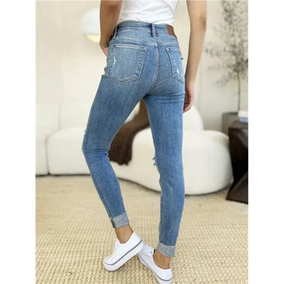 🔥 NWT Judy Blue Mid Rise Destroy & Cuff Skinny Jeans, Regular + Plus Sizes - Picture 3 of 9